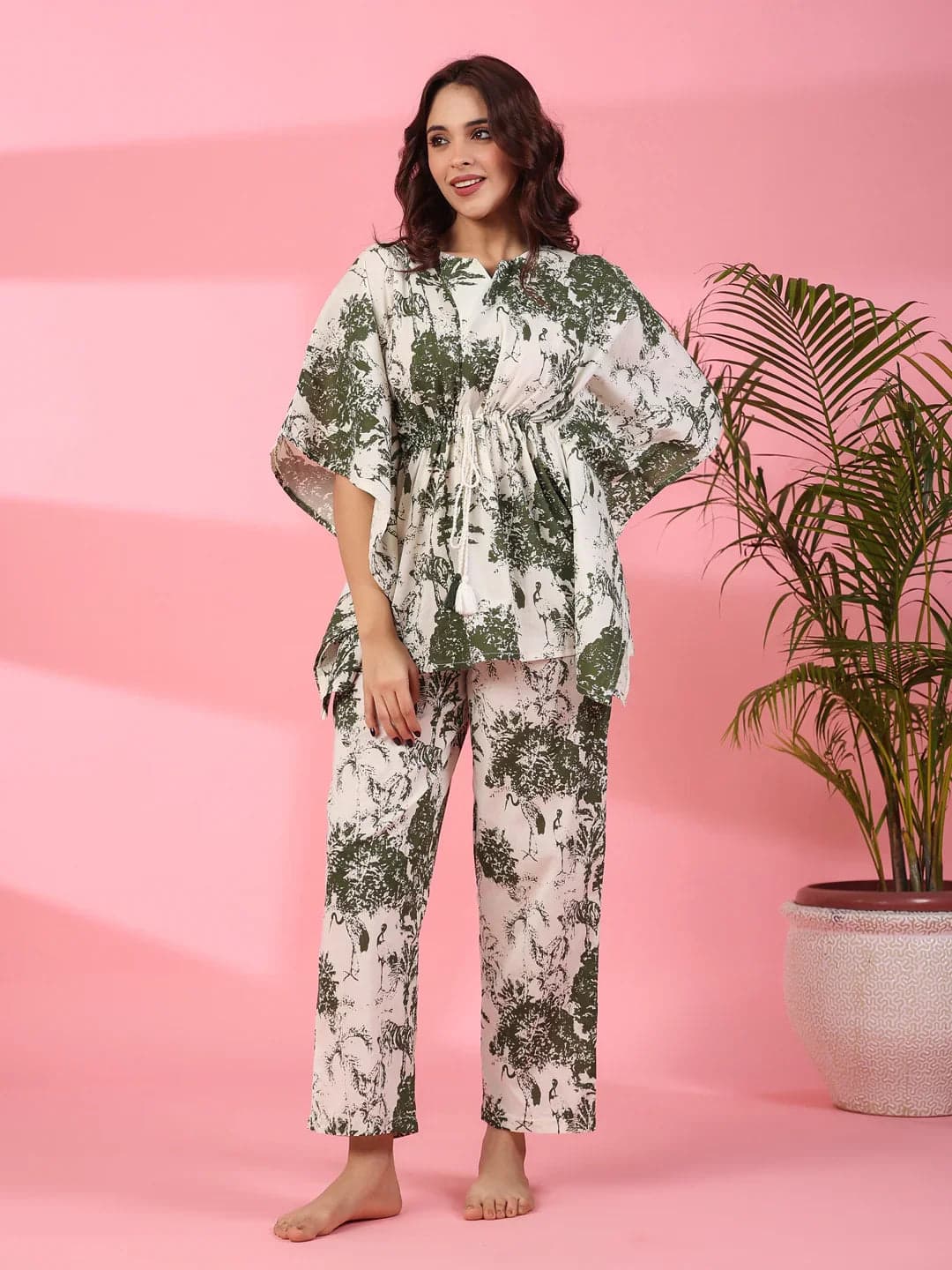 Toymi Fashion Wild Canopy Kaftan Rest